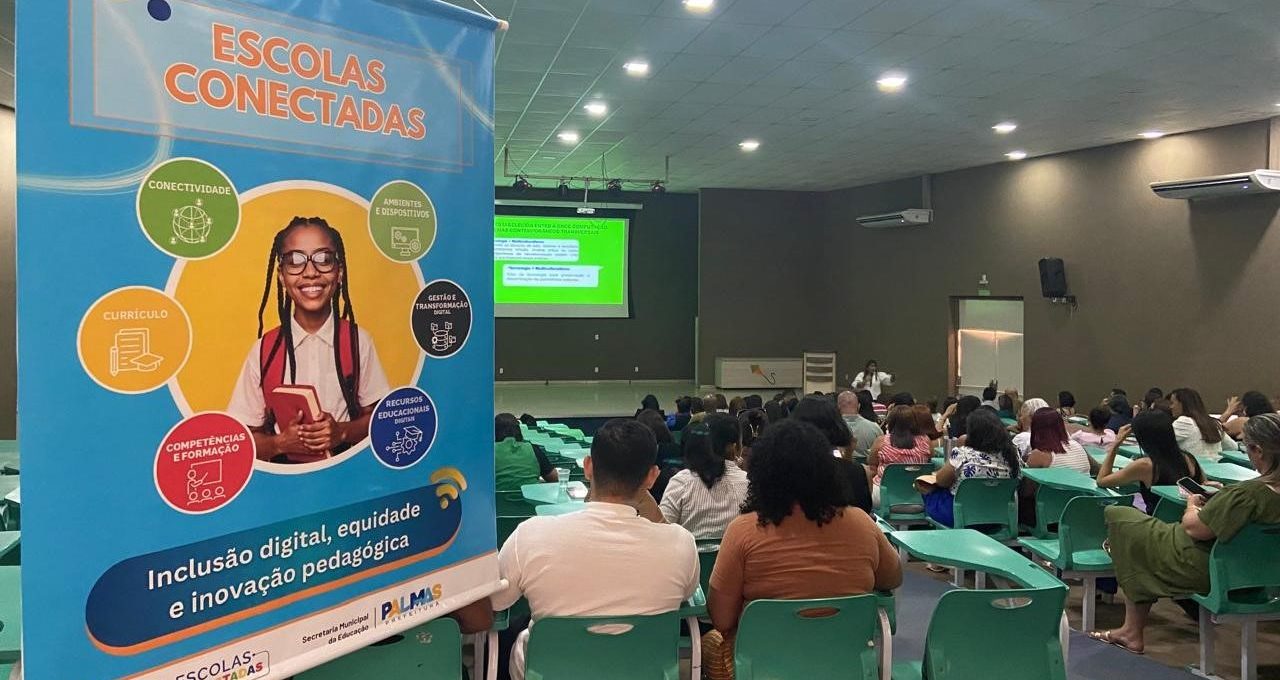 Semed de Palmas lan&ccedil;a Documento de Integra&ccedil;&atilde;o Curricular e capacita supervisores para implementa&ccedil;&atilde;o da BNCC Computa&ccedil;&atilde;o