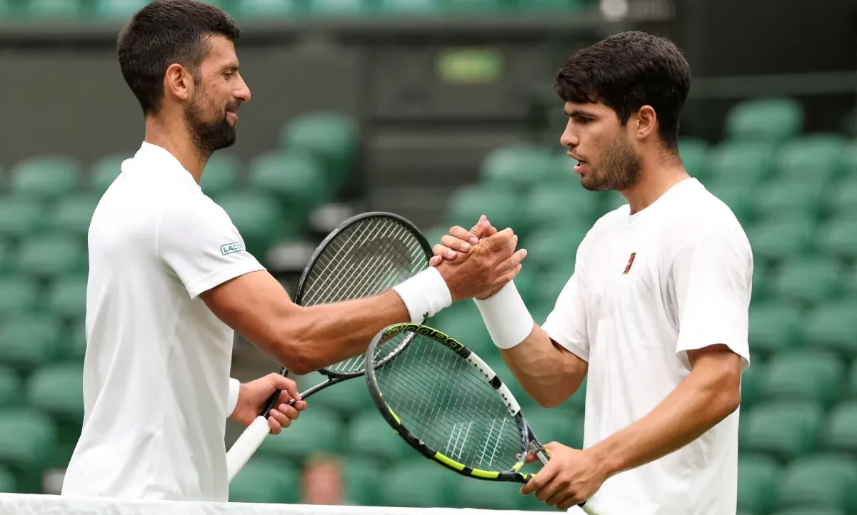 Djokovic e Alcaraz avan&ccedil;am em Indian Wells; Andreeva &eacute; eliminada do torneio