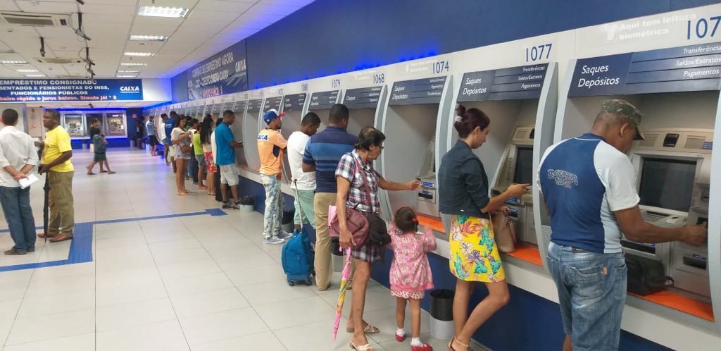 Quem tem essas d&iacute;vidas pode ter contas banc&aacute;rias e cart&otilde;es de cr&eacute;dito suspensos pela Justi&ccedil;a
