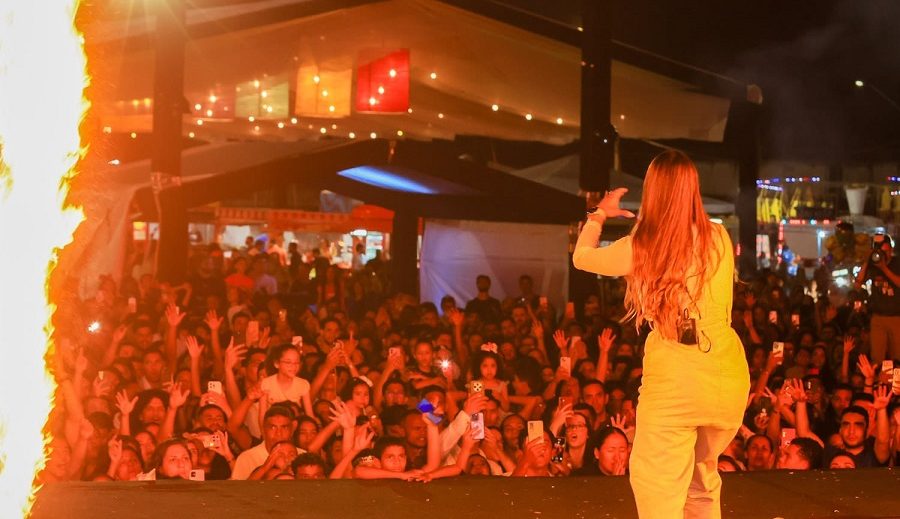 Capital da F&eacute; 10&ordf; edi&ccedil;&atilde;o re&uacute;ne multid&atilde;o em noite de adora&ccedil;&atilde;o e louvor em Palmas