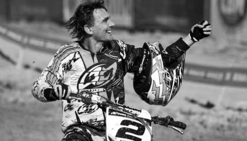 Lenda do motocross brasileiro, &ldquo;Chumbinho&rdquo; Becker morre aos 56 anos em acidente em Santa Catarina