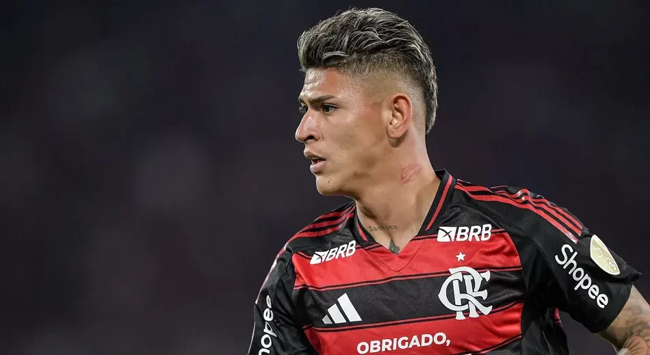 Expuls&atilde;o de Carrascal ap&oacute;s o intervalo chama aten&ccedil;&atilde;o na final da Supercopa; veja o que diz a regra