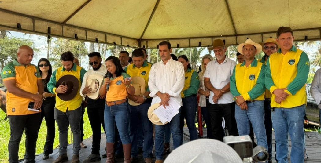 Am&eacute;lio Cayres participa da IX Cavalgada Ecol&oacute;gica pelos 35 anos de Carrasco Bonito TO