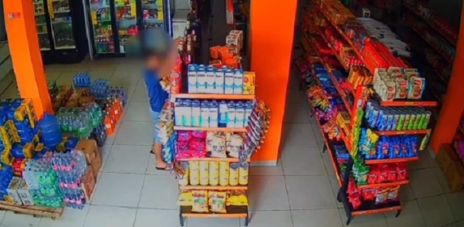 Homem furta duas garrafas de whisky em supermercado de Para&iacute;so do Tocantins