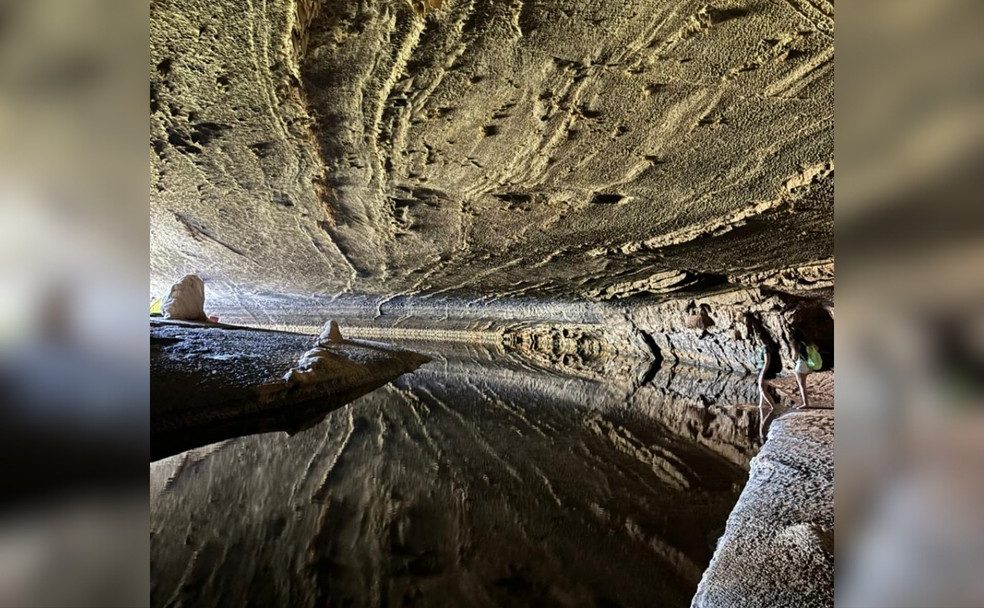 Gruta com labirintos e &ldquo;piscina de ch&atilde;o de m&aacute;rmore&rdquo; vira atra&ccedil;&atilde;o tur&iacute;stica em cidade do Tocantins
