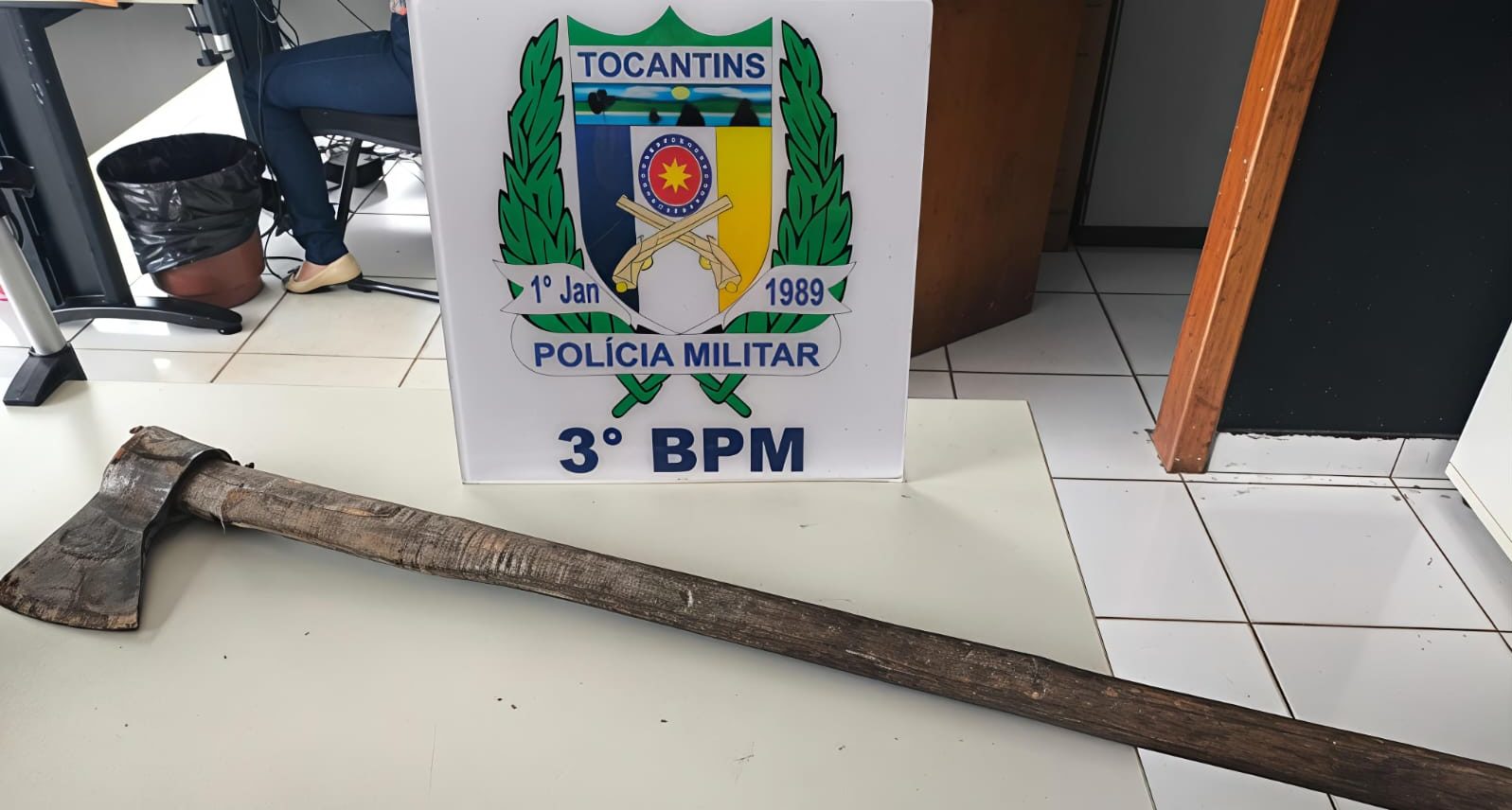 Pol&iacute;cia Militar prende homem por invadir casa e amea&ccedil;ar ex-companheira em Goiatins (TO)