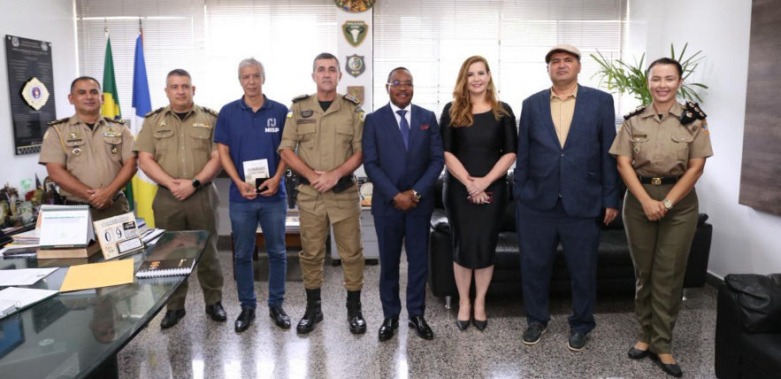 Pol&iacute;cia Militar do Tocantins recebe comitiva de Angola para interc&acirc;mbio em gest&atilde;o e seguran&ccedil;a p&uacute;blica