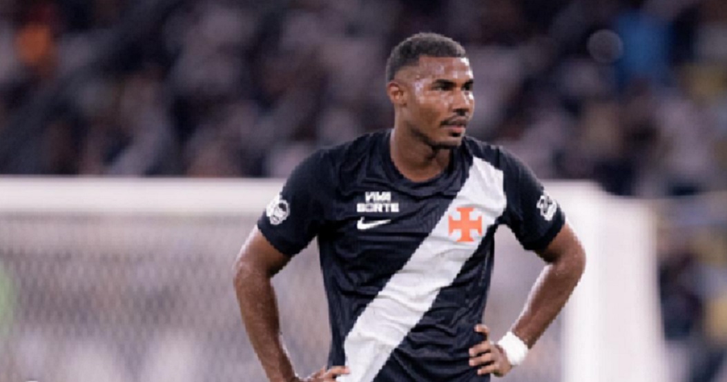 Vasco ter&aacute; desfalques importantes contra o Coritiba pelo Brasileir&atilde;o; veja prov&aacute;vel escala&ccedil;&atilde;o