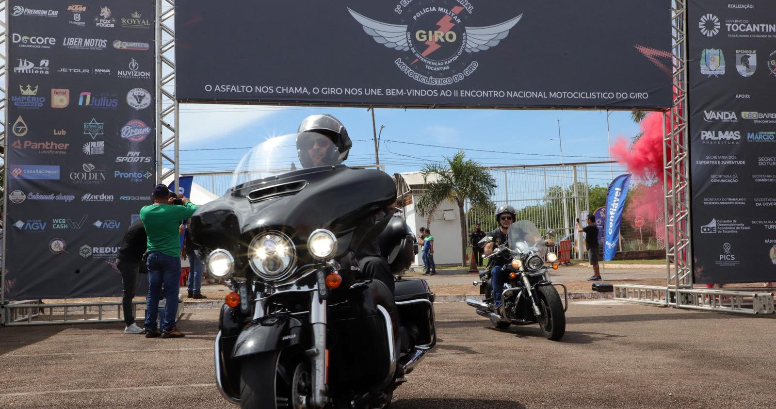 Palmas vira palco de mega encontro de motociclistas e policiais