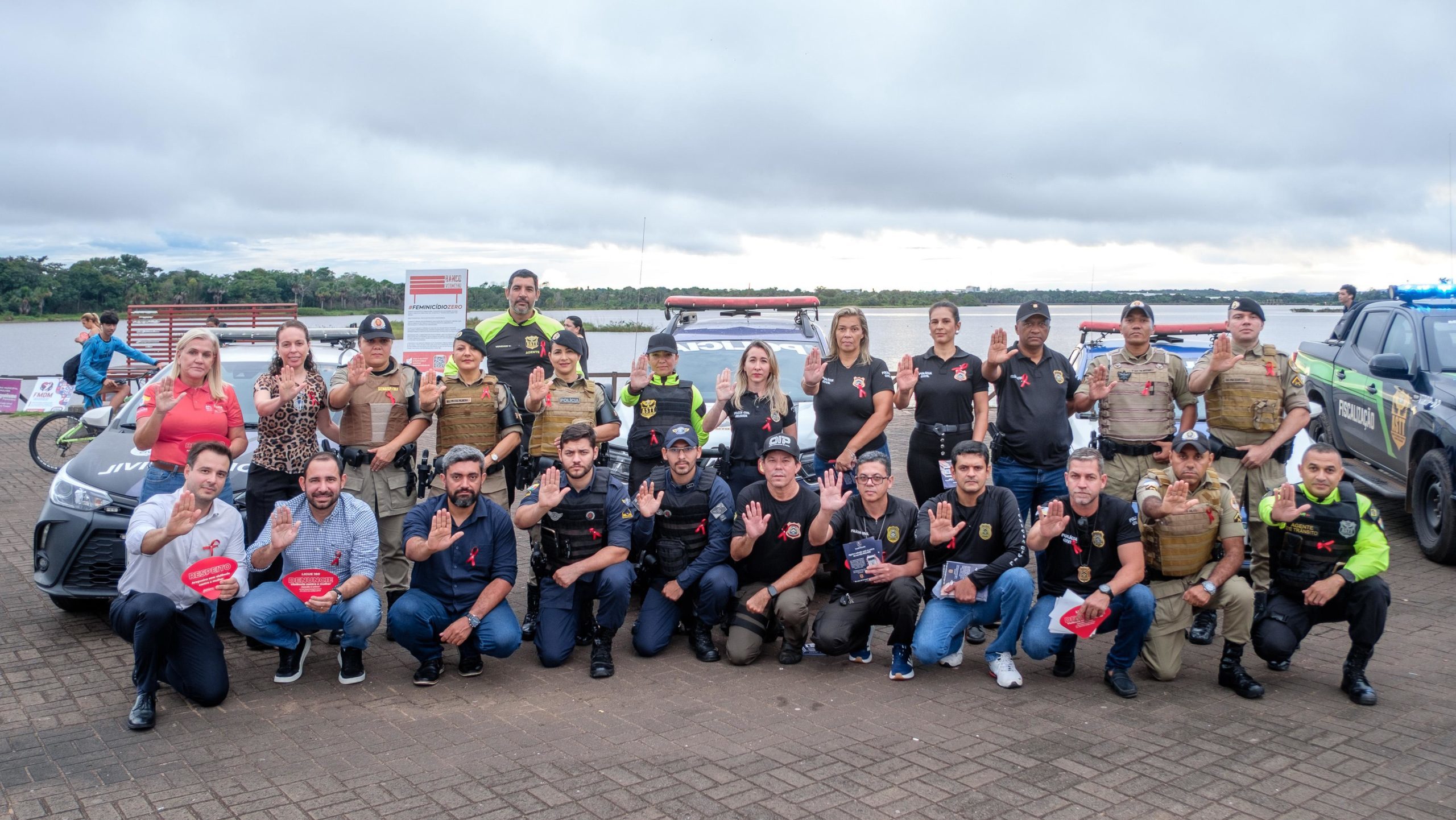 Pol&iacute;cia Civil realiza blitz educativa em Aragua&iacute;na durante Opera&ccedil;&atilde;o Mulher Segura