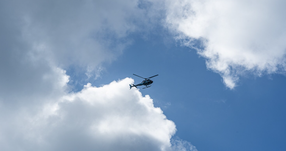 Helic&oacute;ptero cai no Catar e deixa 7 mortos; veja detalhes do acidente