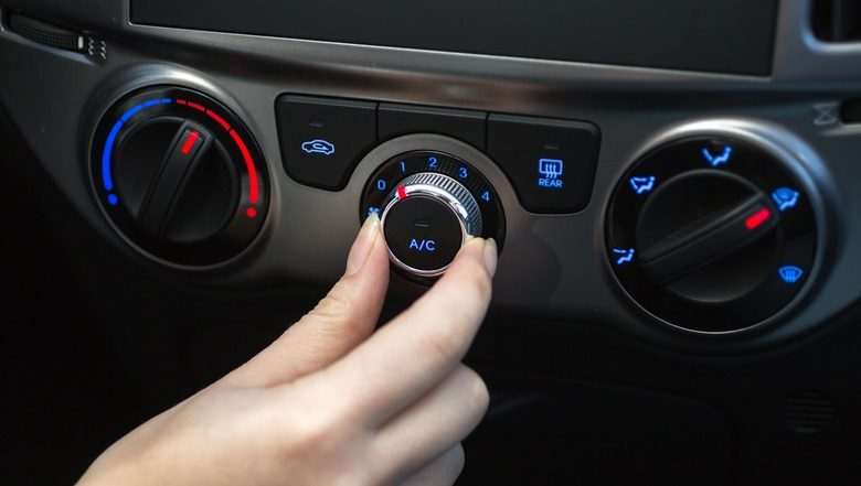 Dormir no carro com ar ligado &eacute; perigoso? Veja os riscos e como evitar acidentes