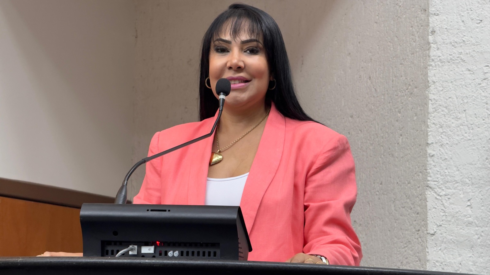 Deputada Janad Valcari solicita barreira eletr&ocirc;nica na TO-050 entre Arraias e Campos Belos