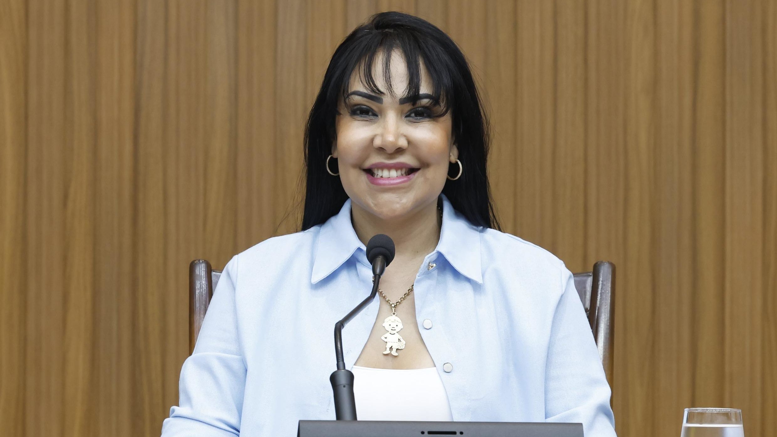 Janad Valcari interv&eacute;m e Prefeitura recua de remo&ccedil;&atilde;o imediata de comerciantes em Palmas