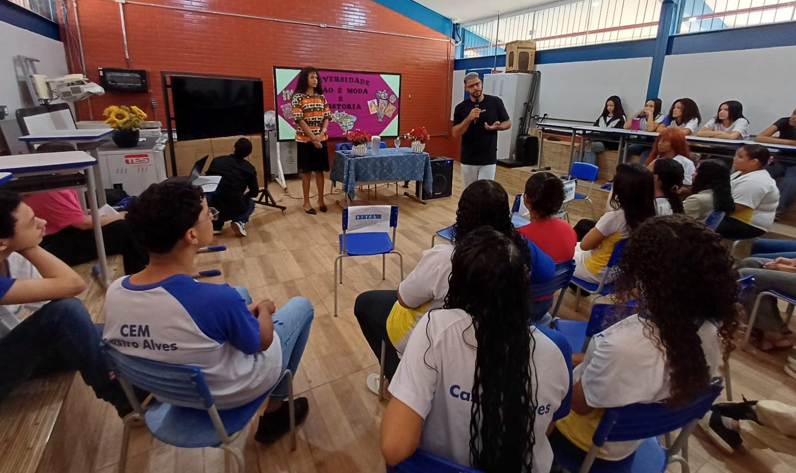 Palmas promove palestra sobre diversidade e direitos humanos no CEM Castro Alves