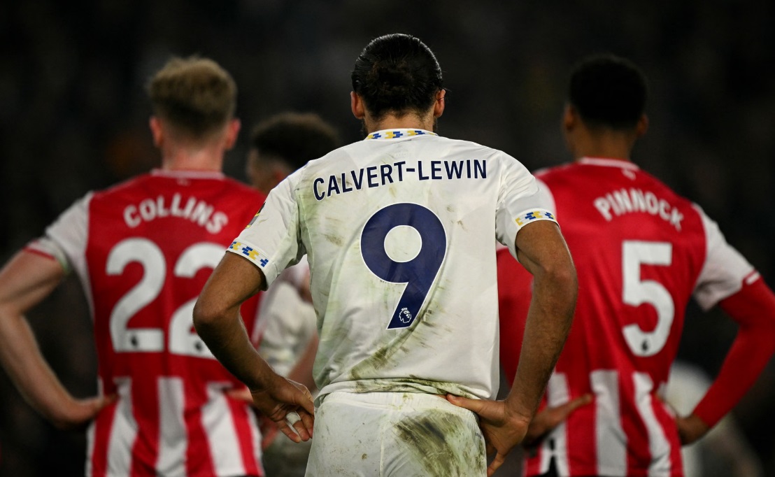 Leeds e Brentford ficam no 0 a 0 em jogo morno pela Premier League