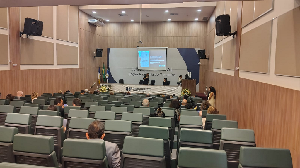 Tribunais firmam protocolo para criar F&oacute;rum Permanente do Poder Judici&aacute;rio no Tocantins