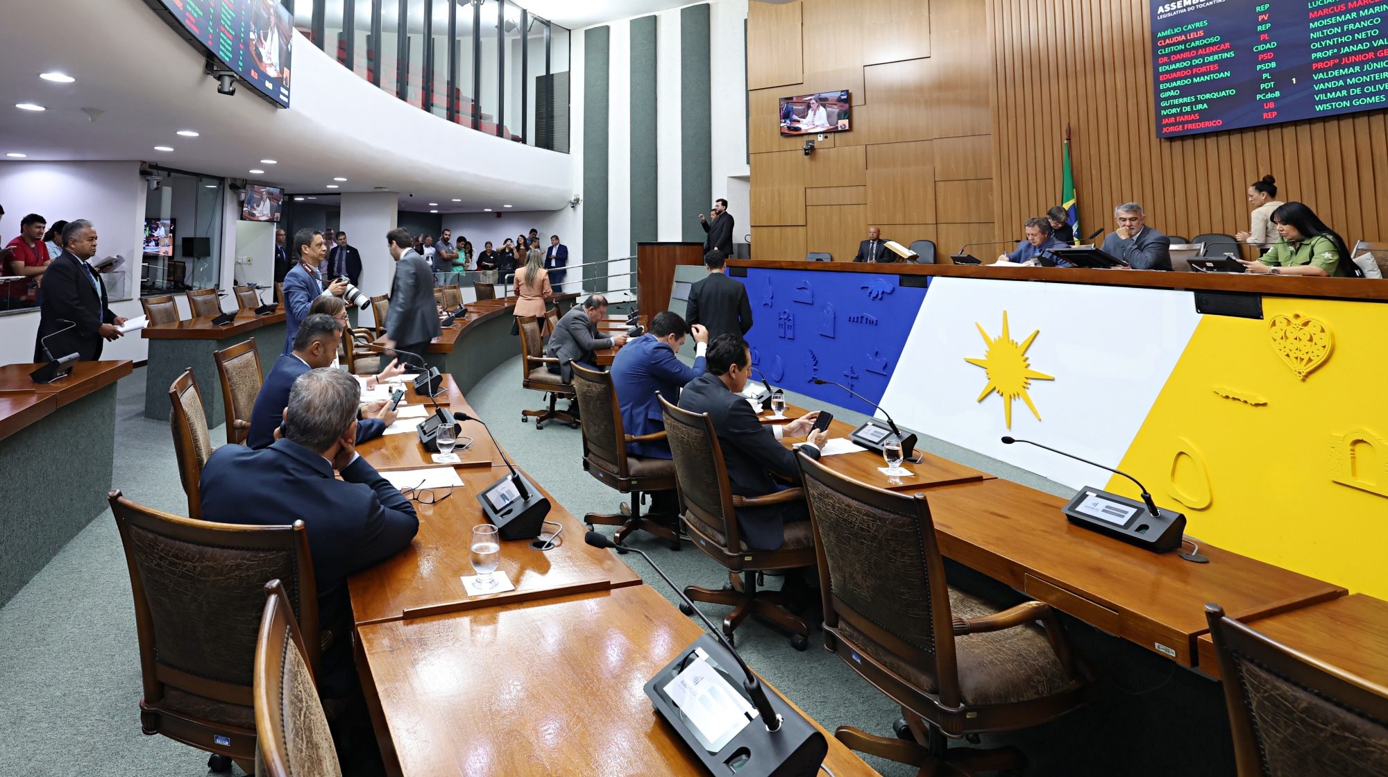 Deputados cobram recupera&ccedil;&atilde;o de rodovias estaduais em diversas regi&otilde;es do Tocantins