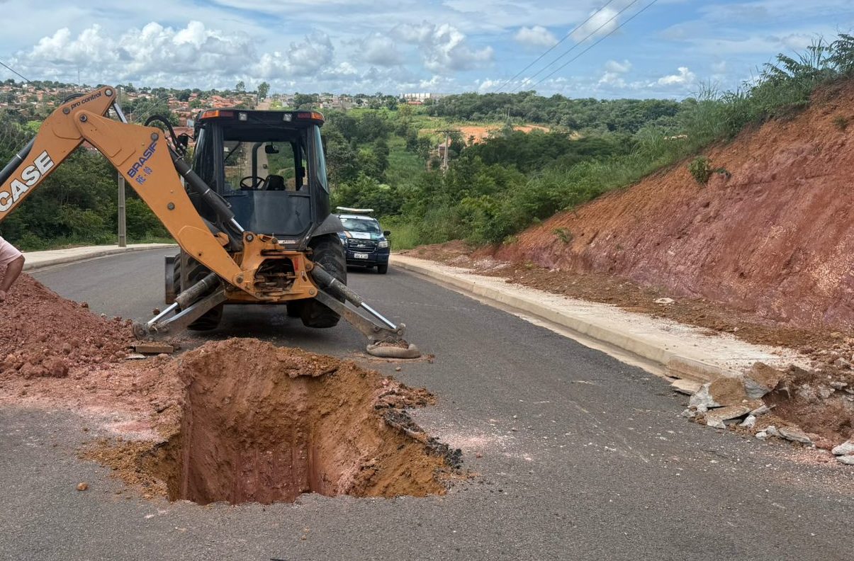 Trecho da Avenida Inglaterra ser&aacute; parcialmente interditado para obras de abertura de bocas de lobo, em Para&iacute;so (TO)