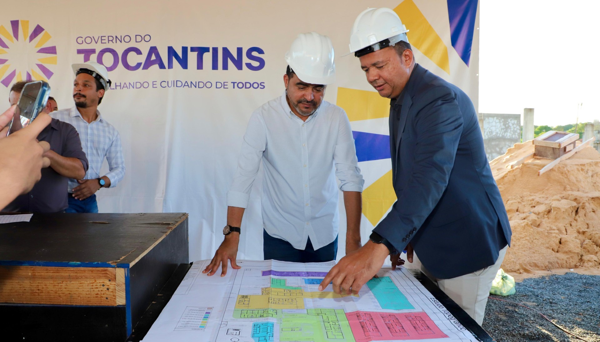 Governador Wanderlei Barbosa vistoria constru&ccedil;&atilde;o do Case de Aragua&iacute;na, com investimento de cerca de R$ 19 milh&otilde;es
