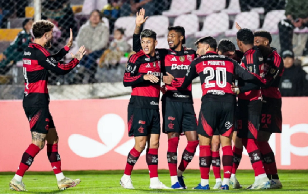 Flamengo vence Cusco fora de casa e larga na frente na Libertadores