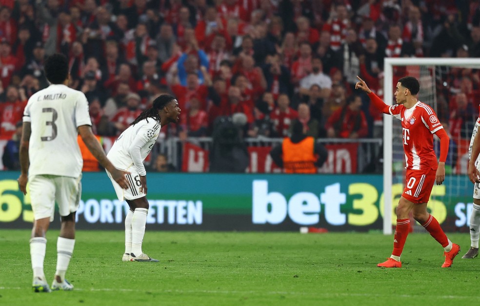 Elimina&ccedil;&atilde;o do Real Madrid repercute na Espanha e expuls&atilde;o de Camavinga gera revolta: &ldquo;Injusti&ccedil;a&rdquo;