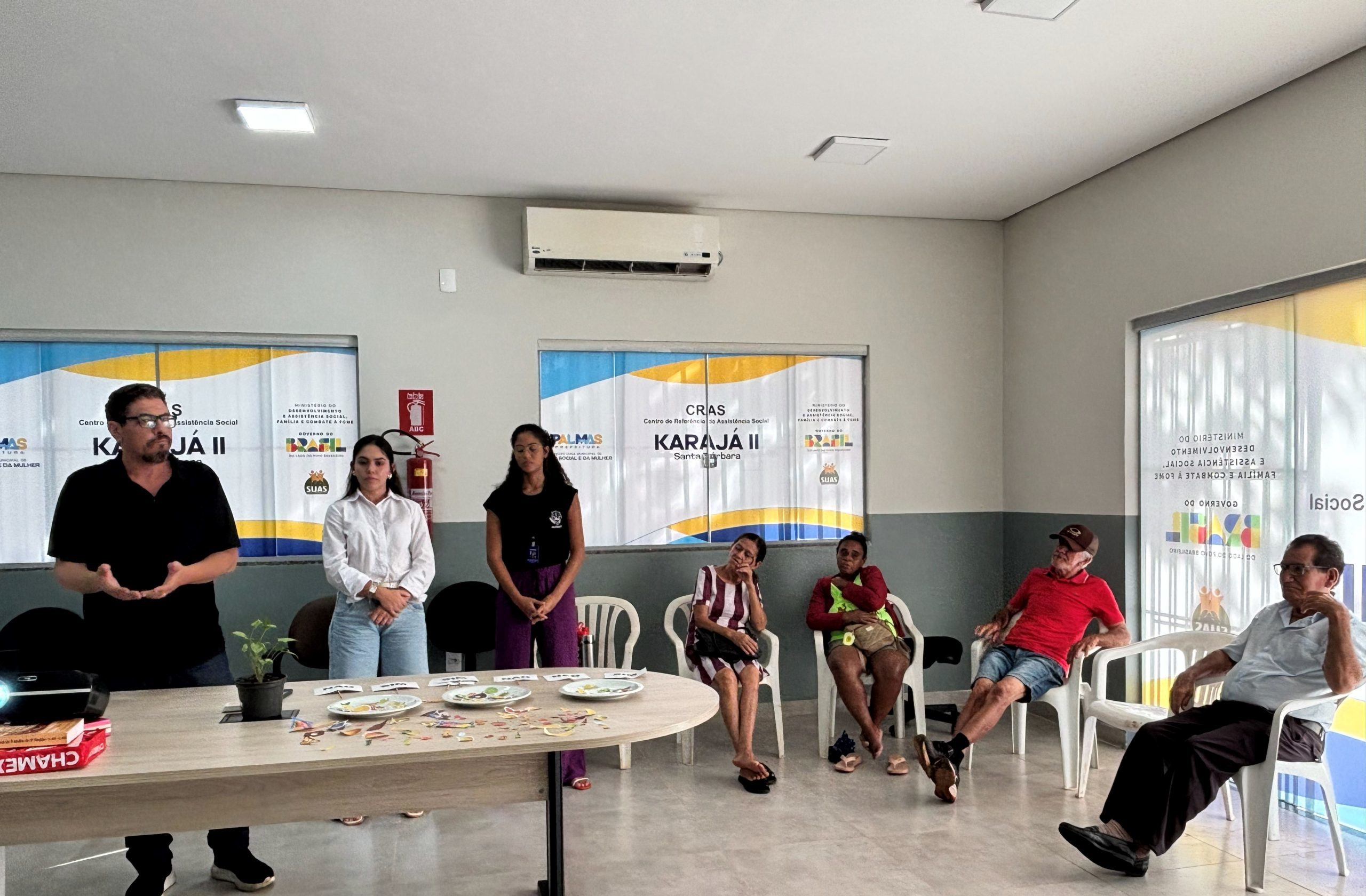 Prefeitura de Palmas promove educa&ccedil;&atilde;o alimentar para idosos no Cras Karaj&aacute; II