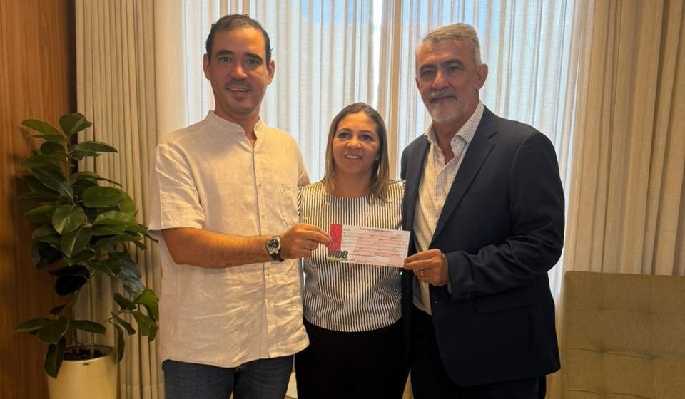 Wesla Pereira se filia ao MDB e fortalece grupo pol&iacute;tico de Vicentinho e Am&eacute;lio no Tocantins