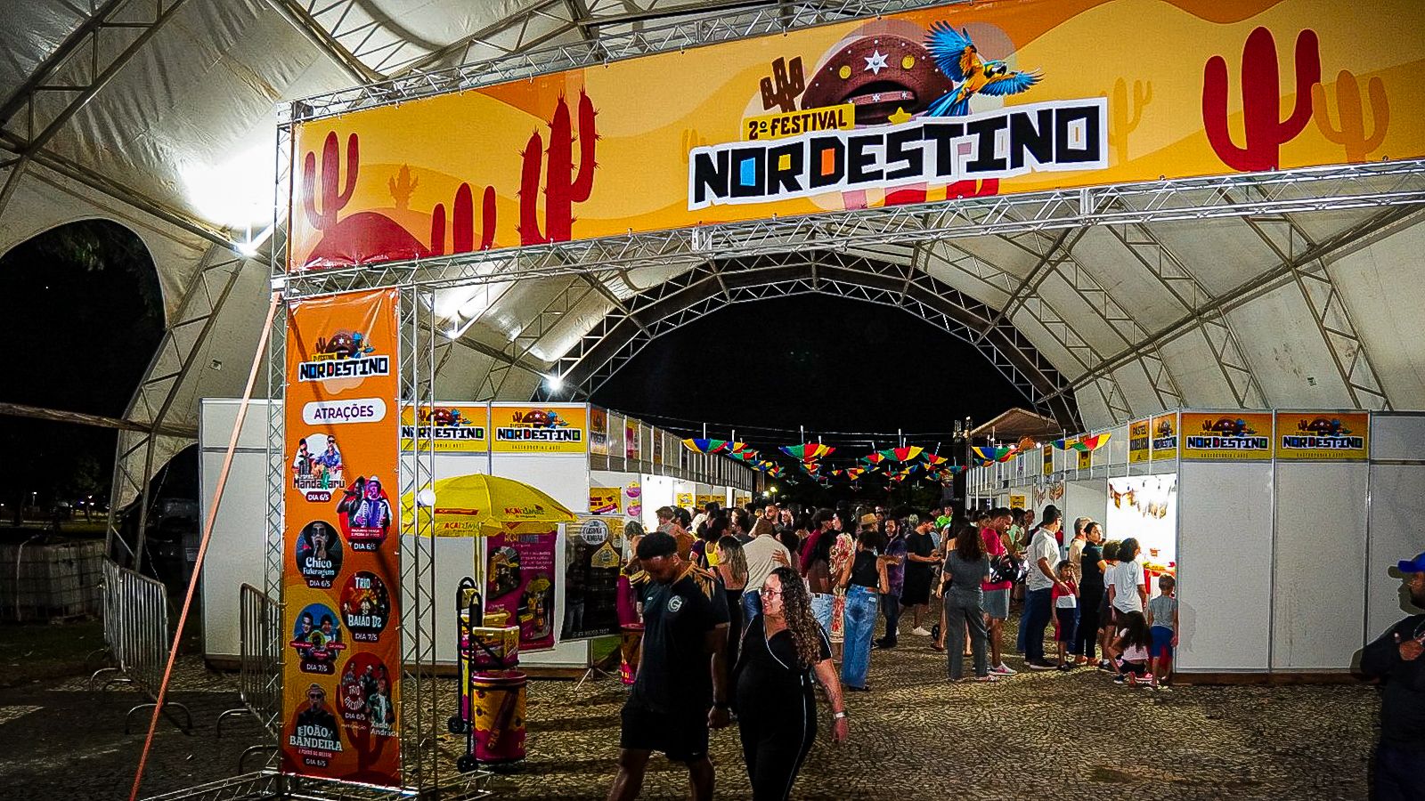 Segundo dia do Festival Nordestino atrai grande p&uacute;blico com humor, m&uacute;sica e gastronomia