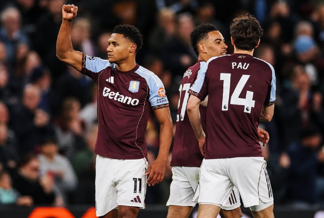 Aston Villa vence o Liverpool e assume quarta coloca&ccedil;&atilde;o da Premier League
