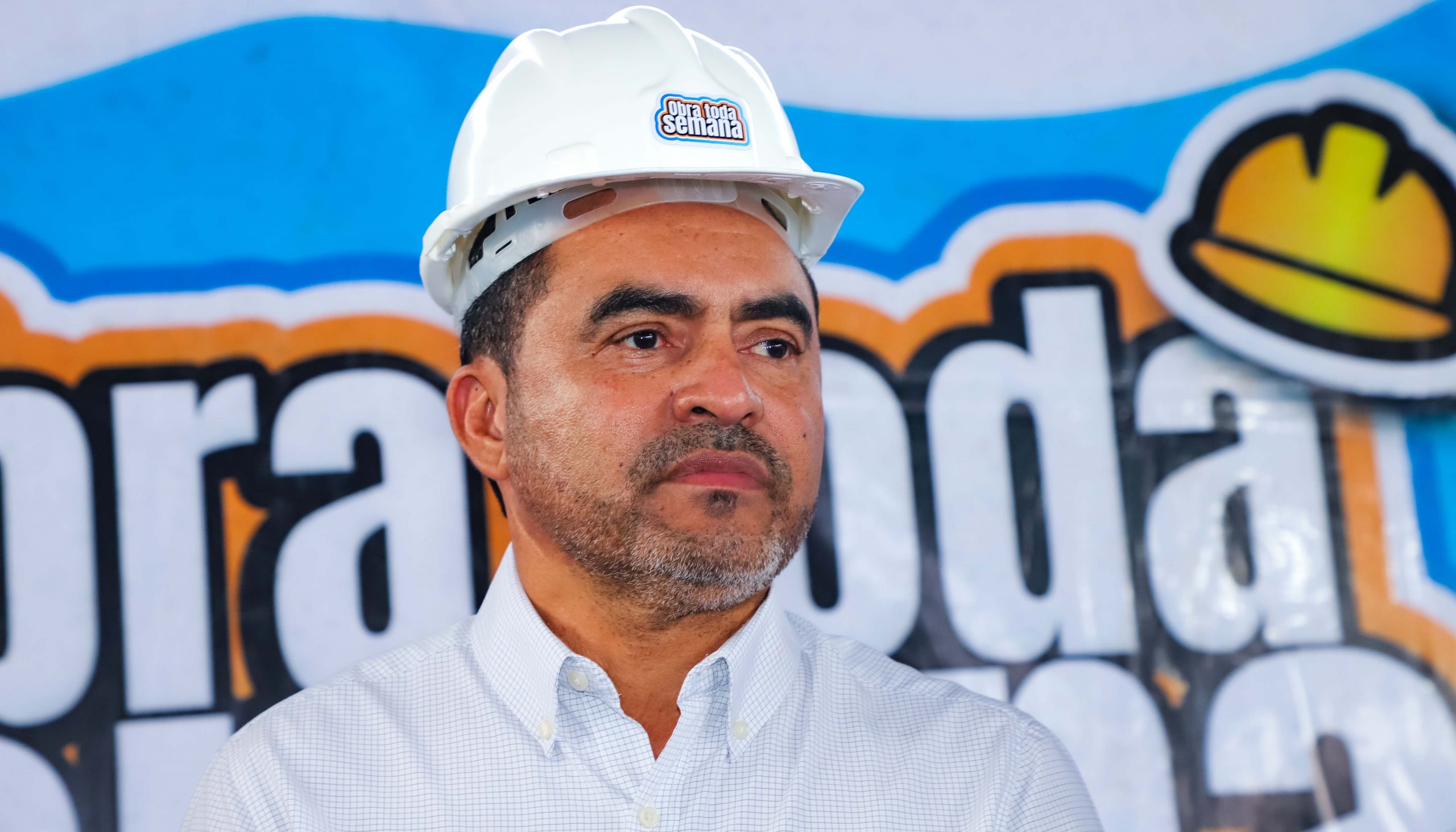 Em Tocant&iacute;nia, governador Wanderlei Barbosa assina ordem de servi&ccedil;o para reforma e amplia&ccedil;&atilde;o da escola Xerente nesta segunda, 25