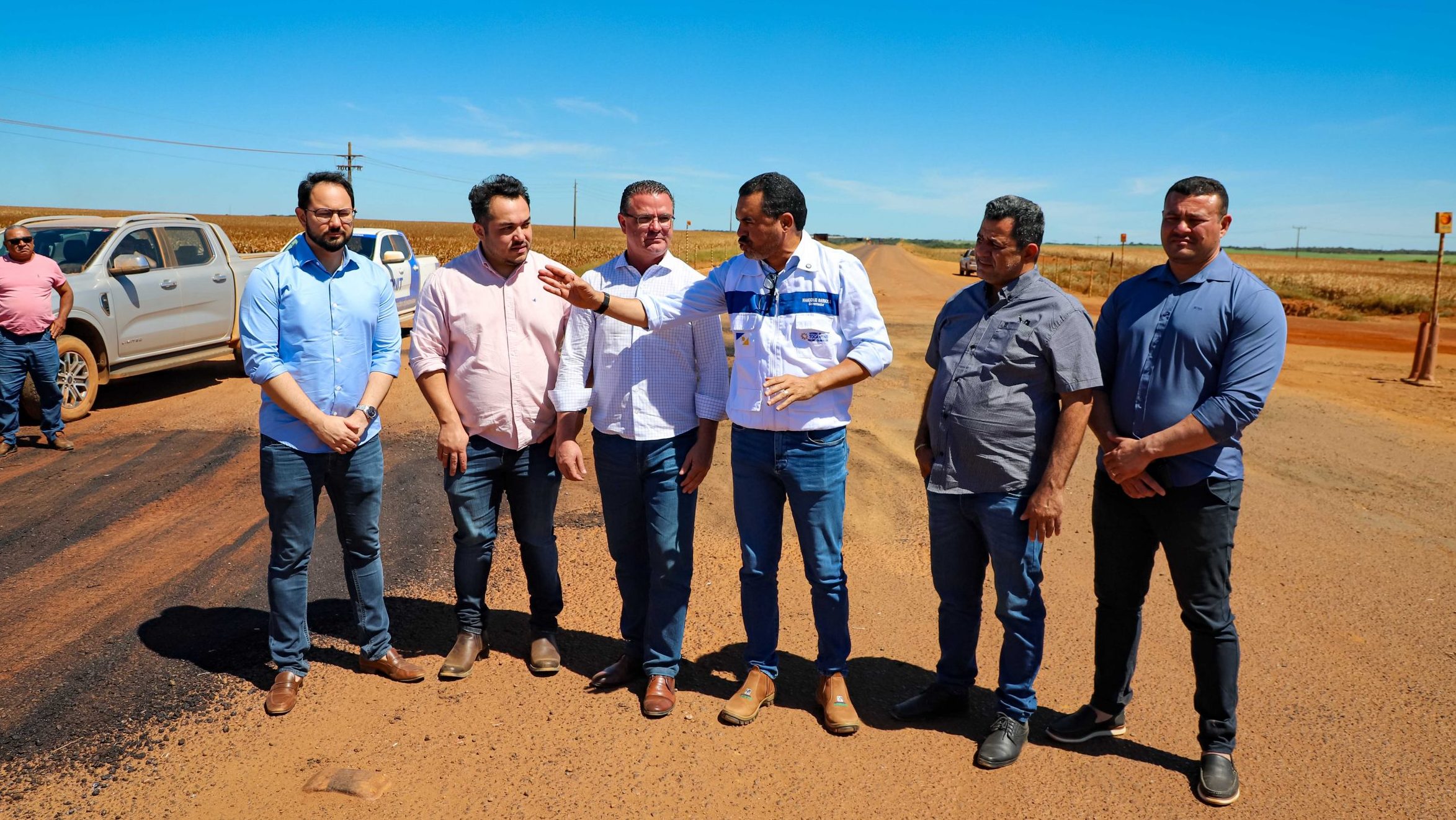 Wanderlei Barbosa vistoria rota alternativa e refor&ccedil;a a&ccedil;&otilde;es ap&oacute;s interdi&ccedil;&atilde;o de ponte entre Pedro Afonso e Tupirama