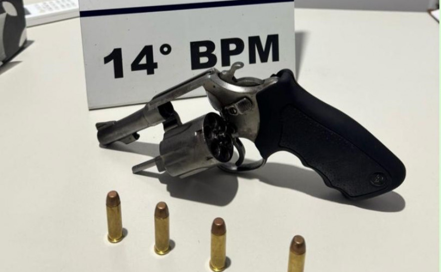 Pol&iacute;cia Militar prende homem por porte ilegal de arma de fogo em Arapoema TO