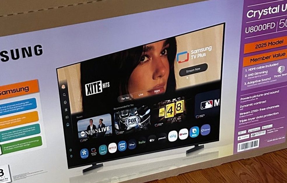 Dua Lipa processa Samsung por uso indevido de imagem para vender televis&otilde;es e pede indeniza&ccedil;&atilde;o de US$ 15 milh&otilde;es