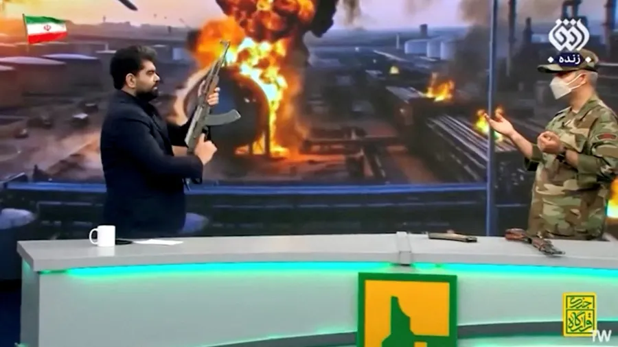 Apresentador iraniano dispara tiro de fuzil ao vivo na TV durante &ldquo;treinamento&rdquo; do Ex&eacute;rcito; veja o v&iacute;deo