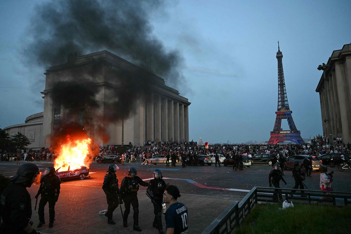 Festa do PSG termina com centenas de detidos e policiais feridos na Fran&ccedil;a