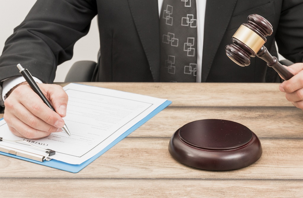 Onda de recupera&ccedil;&otilde;es judiciais amea&ccedil;a indeniza&ccedil;&otilde;es trabalhistas e pode reduzir interesse de empresas na compra de processos