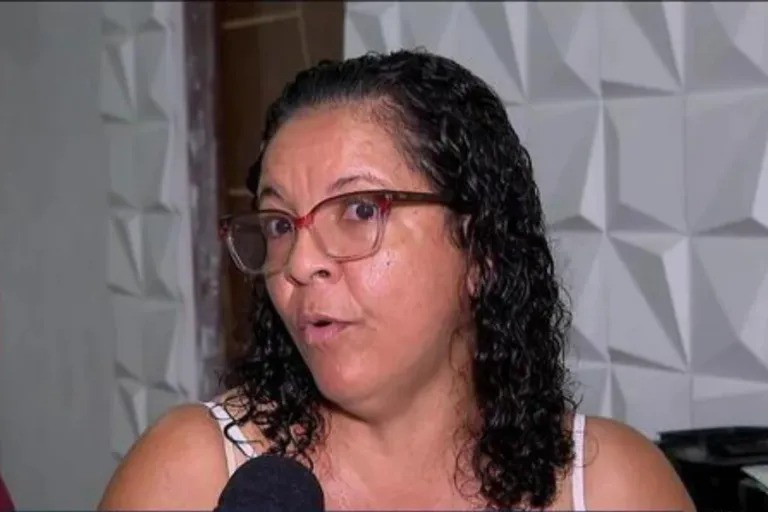 Erro em sistema faz mulher aparecer como &ldquo;presidente da Rep&uacute;blica&rdquo; na carteira de trabalho