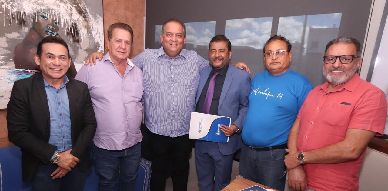 Senador Eduardo Gomes recebe prefeitos, setor produtivo e entidades fiscais em agenda de articula&ccedil;&atilde;o no Tocantins