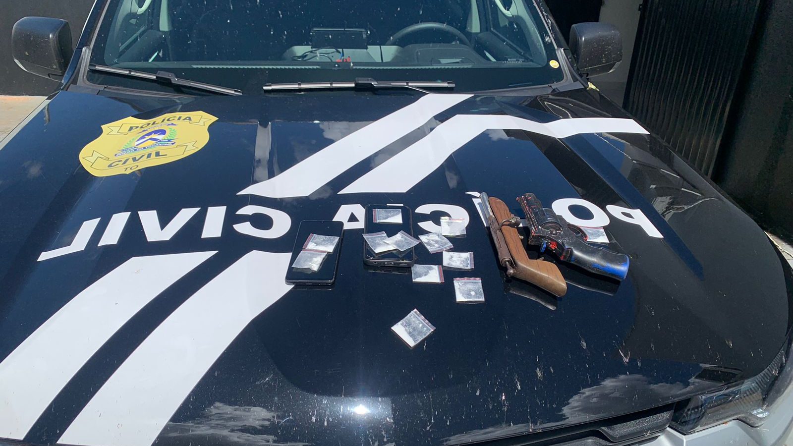 Opera&ccedil;&atilde;o da DEIC prende suspeitos e apreende drogas e armas em Darcin&oacute;polis TO
