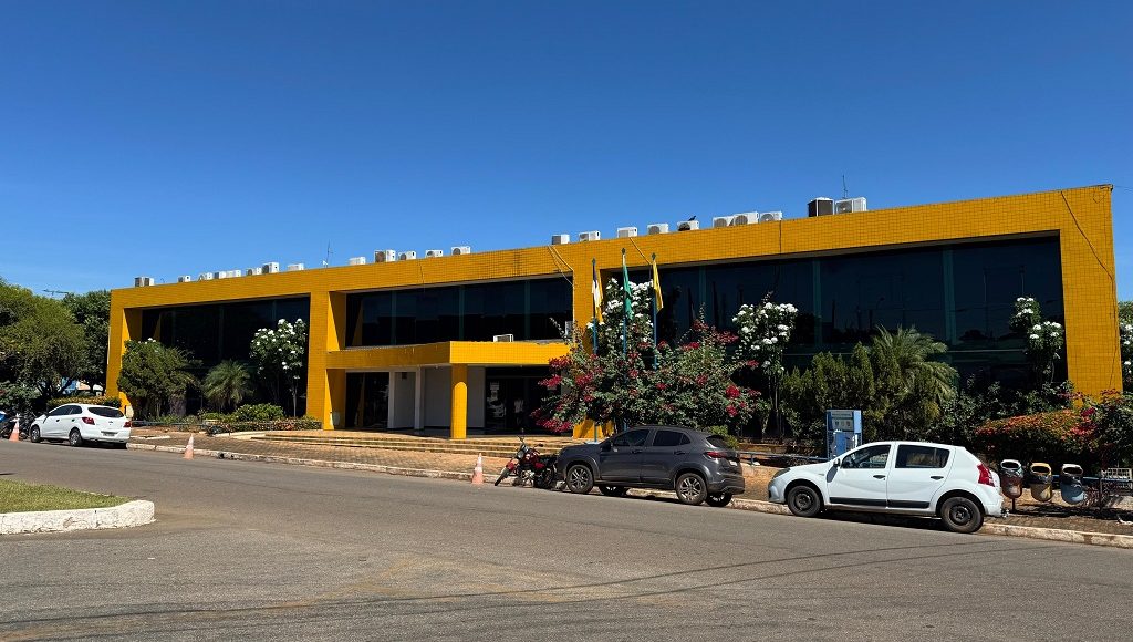 Porto Nacional entrega 130 t&iacute;tulos de regulariza&ccedil;&atilde;o fundi&aacute;ria