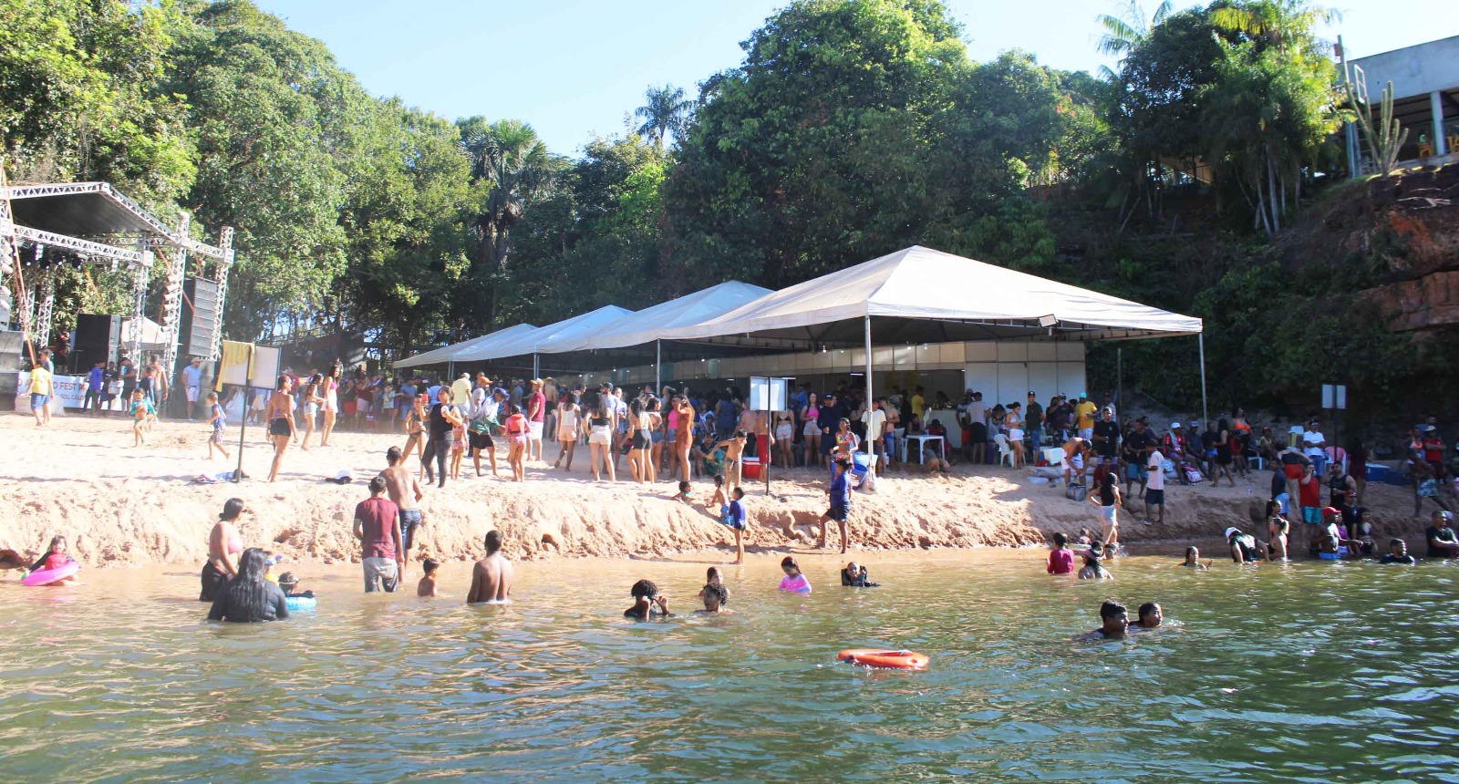 Temporada de Praia de Novo Acordo segue sem defini&ccedil;&atilde;o para 2026