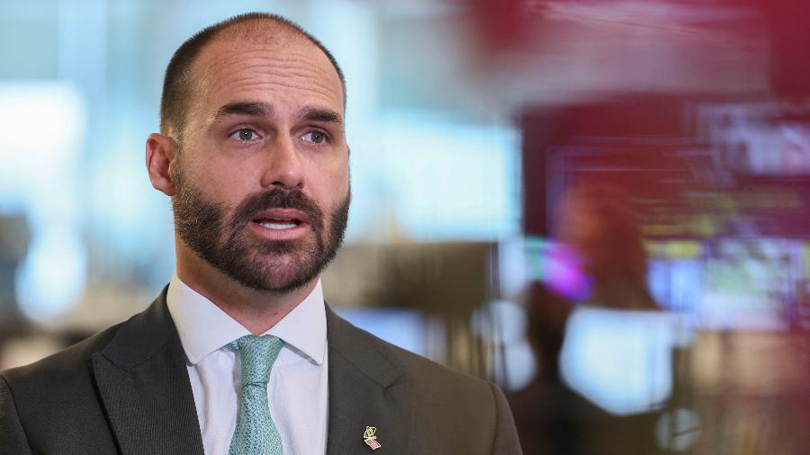STF condena Eduardo Bolsonaro a 4 anos e 2 meses de pris&atilde;o por coa&ccedil;&atilde;o no curso do processo