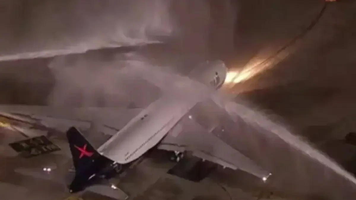 Entenda por que bombeiros jogaram &aacute;gua no avi&atilde;o da Sele&ccedil;&atilde;o antes da viagem para a Copa
