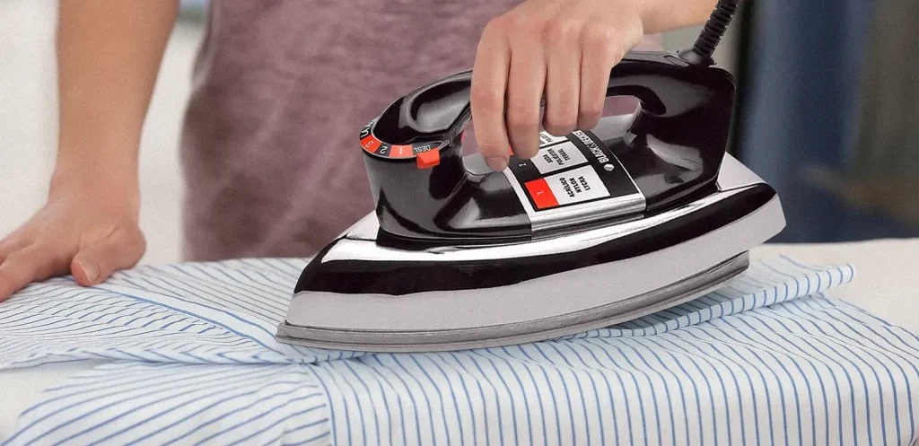 N&atilde;o &eacute; com sab&atilde;o nem &aacute;gua sanit&aacute;ria: veja como remover manchas de ferro das roupas em minutos