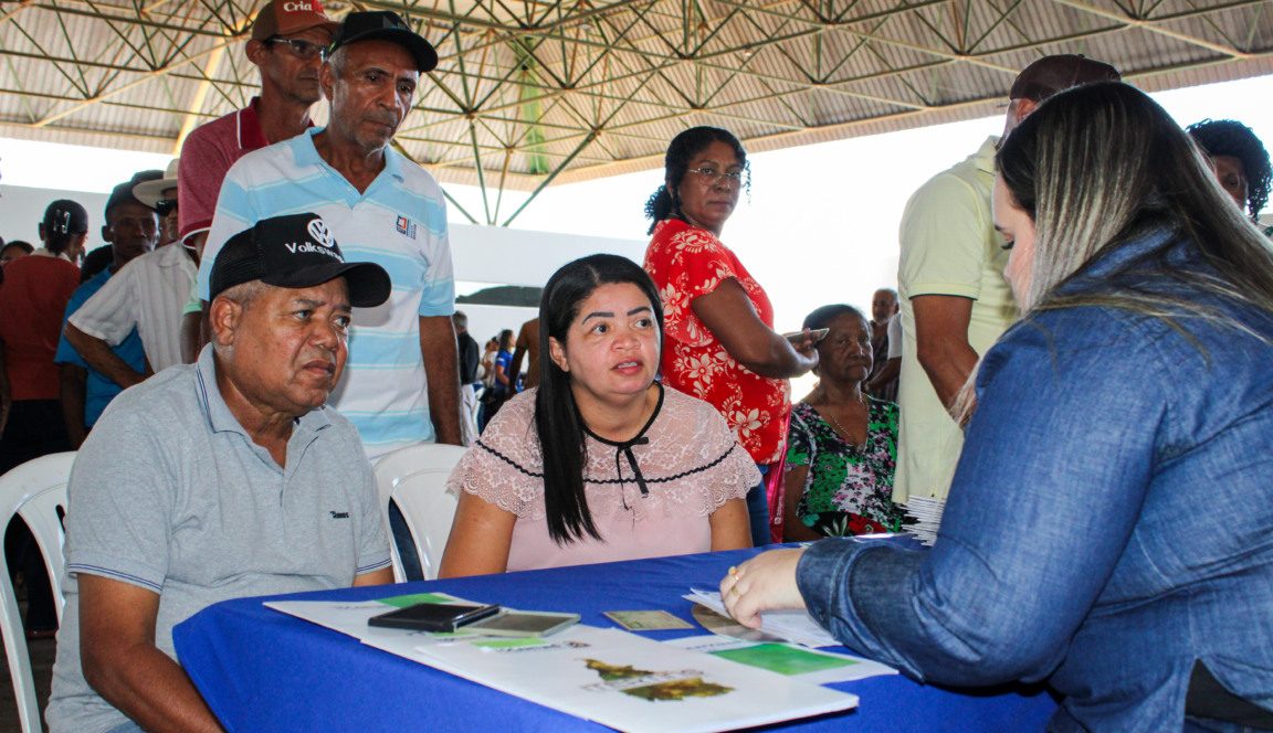 Governo do Tocantins entrega t&iacute;tulos definitivos e garante seguran&ccedil;a jur&iacute;dica para produtores rurais de Taguatinga