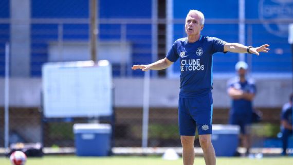 Com Lu&iacute;s Castro pressionado, Gr&ecirc;mio acerta chegada de ex-Benfica como novo head scout para contrata&ccedil;&otilde;es