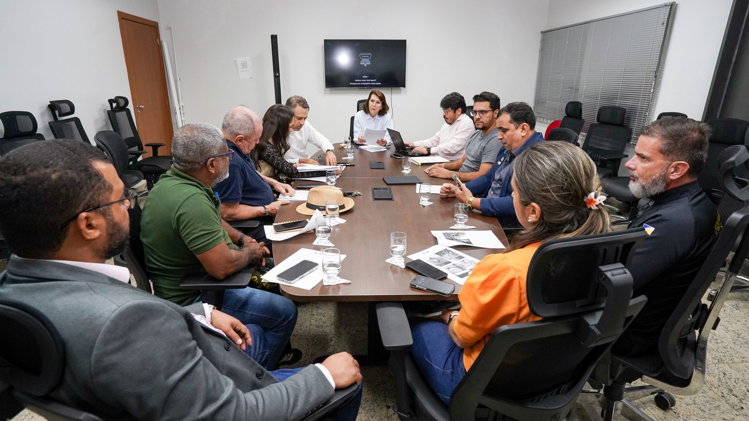 MP cobra regulariza&ccedil;&atilde;o de ambulantes e identifica irregularidades em &aacute;reas p&uacute;blicas de Palmas