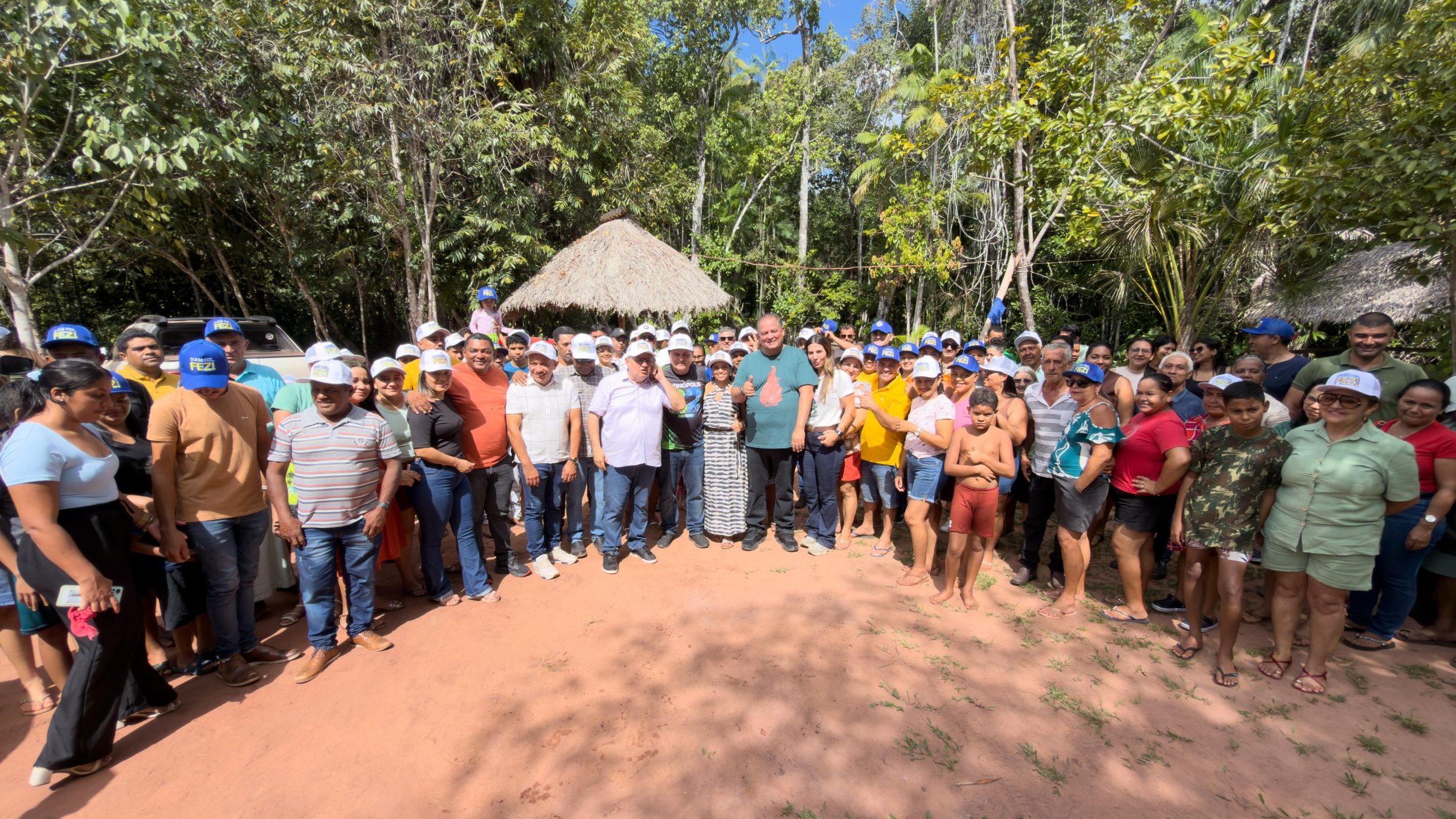 Eduardo Gomes assume compromisso com assist&ecirc;ncia social, recebe apoios e acompanha obras no Bico do Papagaio