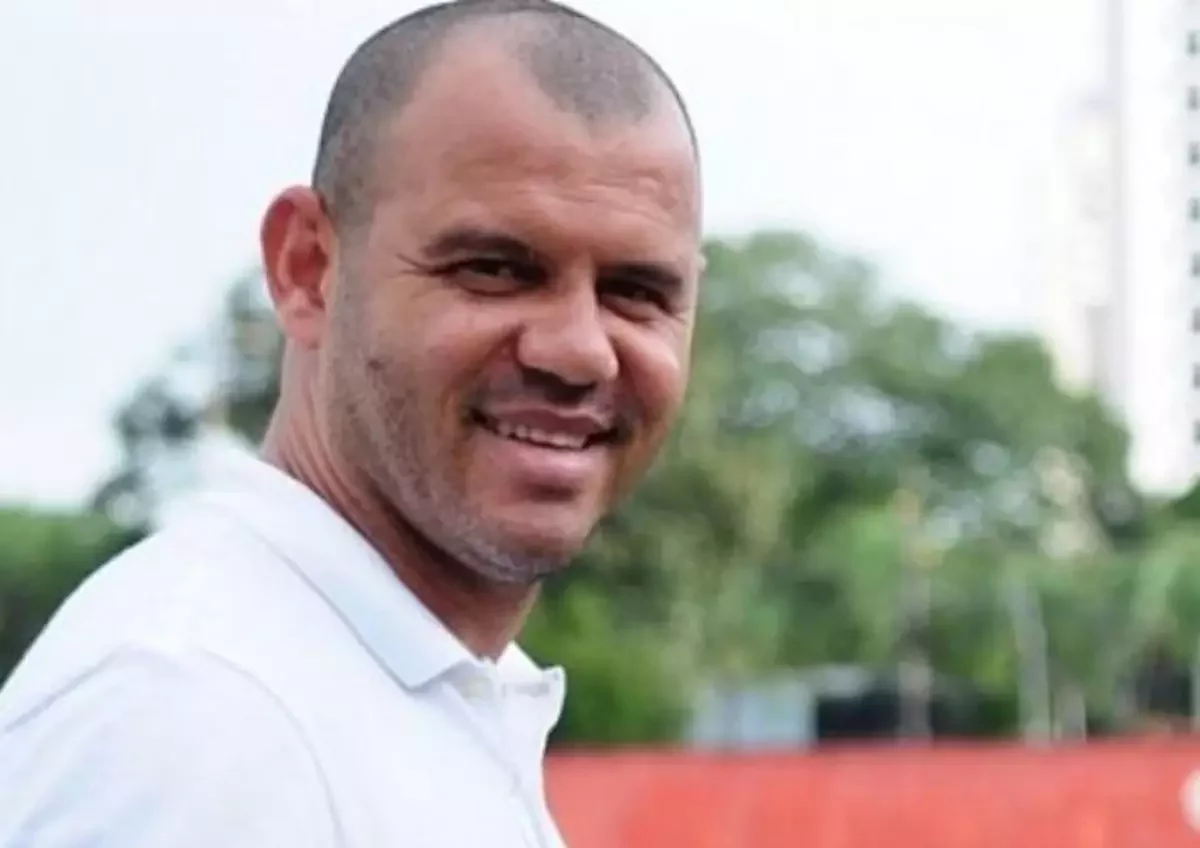 Tocantinense Roni brilhou ao lado de Rom&aacute;rio, Ronaldinho e Neymar; veja a lista de craques